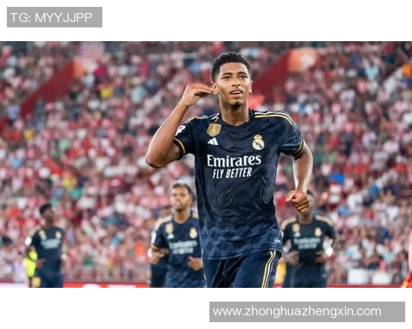 足球明星1号长头发的独特魅力与球场风采揭秘